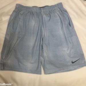 NIKE DRI FIT  Men's shorts M